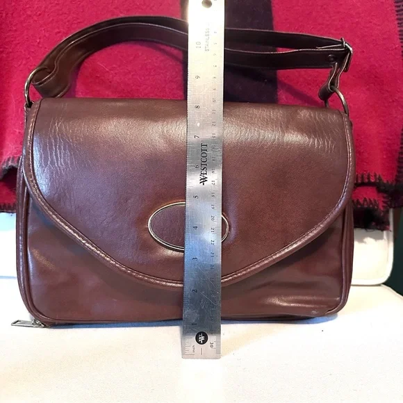 Adorable VGUC Vintage Brown Naugahyde Tandem Handbag - Picture 6 of 12